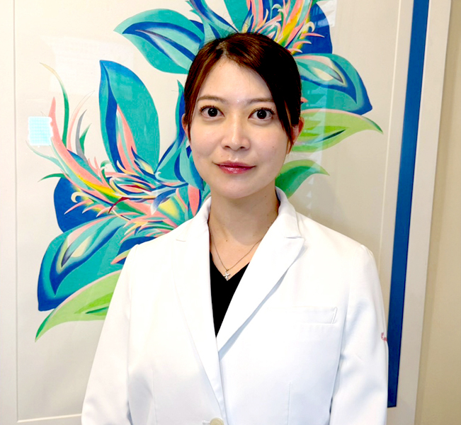 自由が丘デンタルスタジオ院⻑ 山崎 瑛子